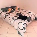Equipe 6 A 8 Couchages Au Coeur De Béziers
