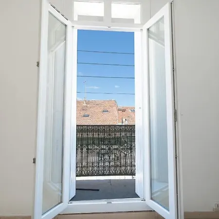 Apartman Equipe 4 A 6 Couchages Au Coeur De Béziers