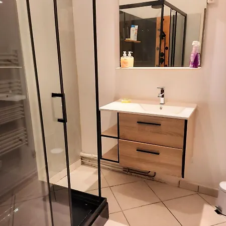 Apartamento équipé 6 à 8 Couchages Au Cœur De *