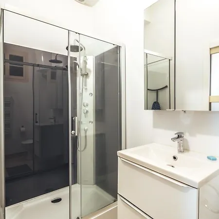 équipé 6 à 8 Couchages Au Cœur De Apartamento Béziers