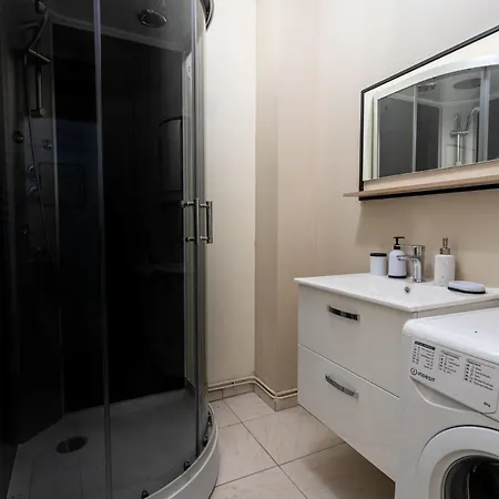 équipé 6 à 8 Couchages Au Cœur De * Béziers